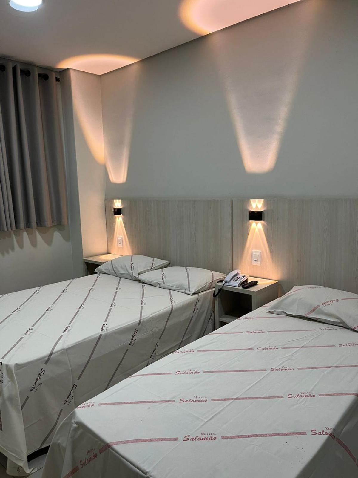 Hotel Salomao - Proximo A 25 De Marco, Bom Retiro, Bras E Rua Santa Efigenia, A 2 Minutos Do Mirante Sampa Sky E Pista De Skate Anhangabau São Paulo Exteriér fotografie