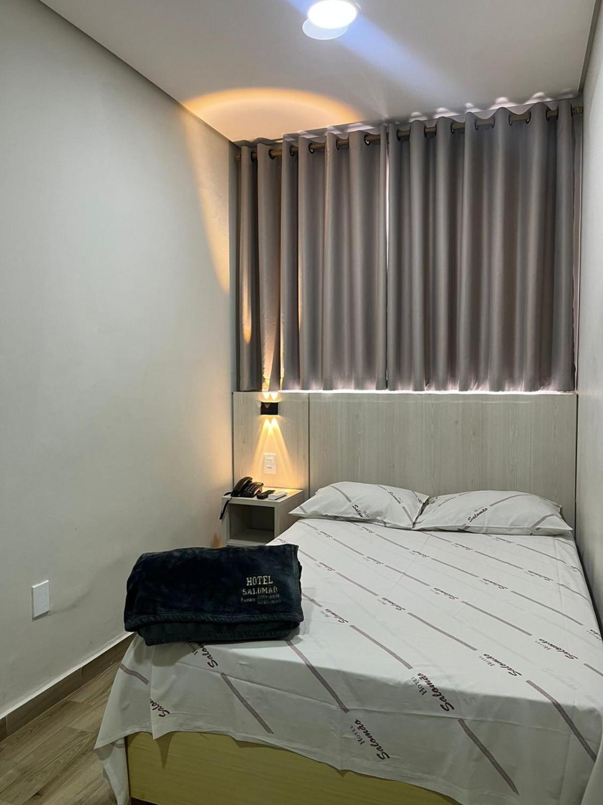 Hotel Salomao - Proximo A 25 De Marco, Bom Retiro, Bras E Rua Santa Efigenia, A 2 Minutos Do Mirante Sampa Sky E Pista De Skate Anhangabau São Paulo Exteriér fotografie