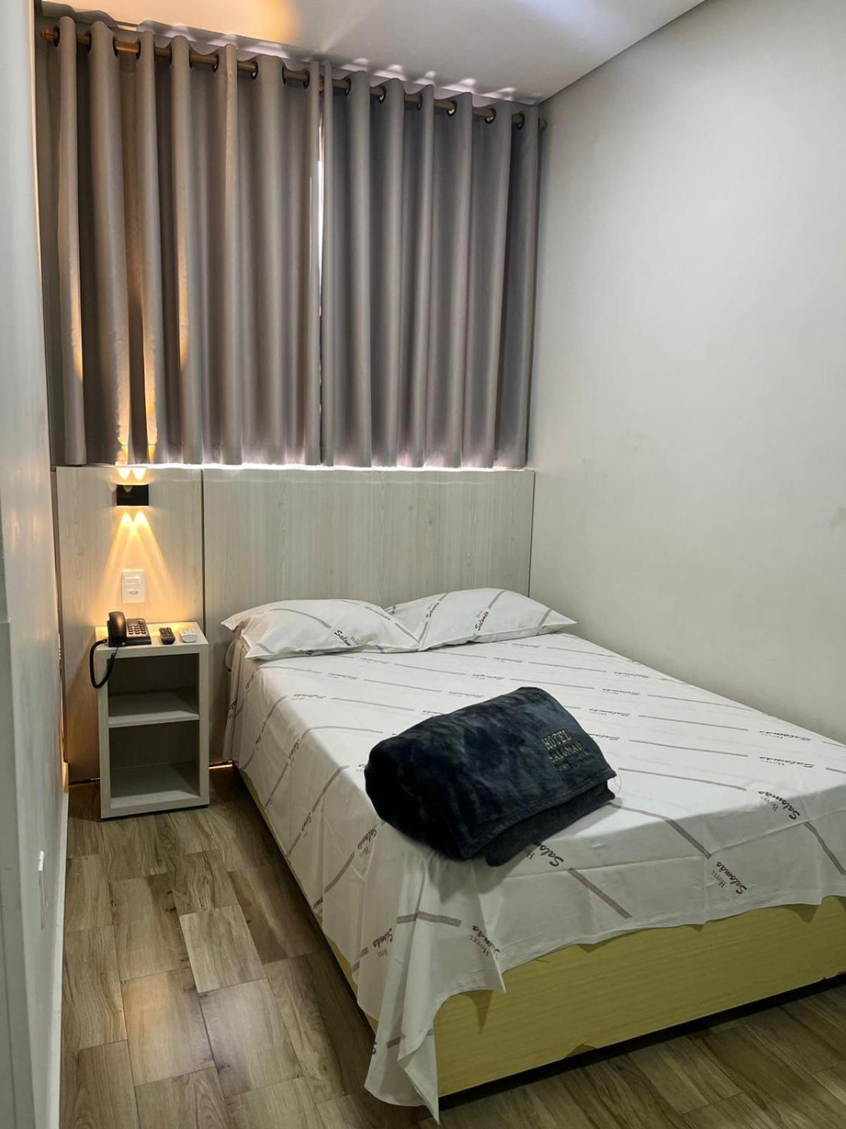 Hotel Salomao - Proximo A 25 De Marco, Bom Retiro, Bras E Rua Santa Efigenia, A 2 Minutos Do Mirante Sampa Sky E Pista De Skate Anhangabau São Paulo Exteriér fotografie